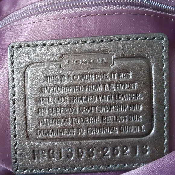 Coach Signature Kimberly Carryall Weekend Tote 25213 LIKE NEW - Picture 10 of 11